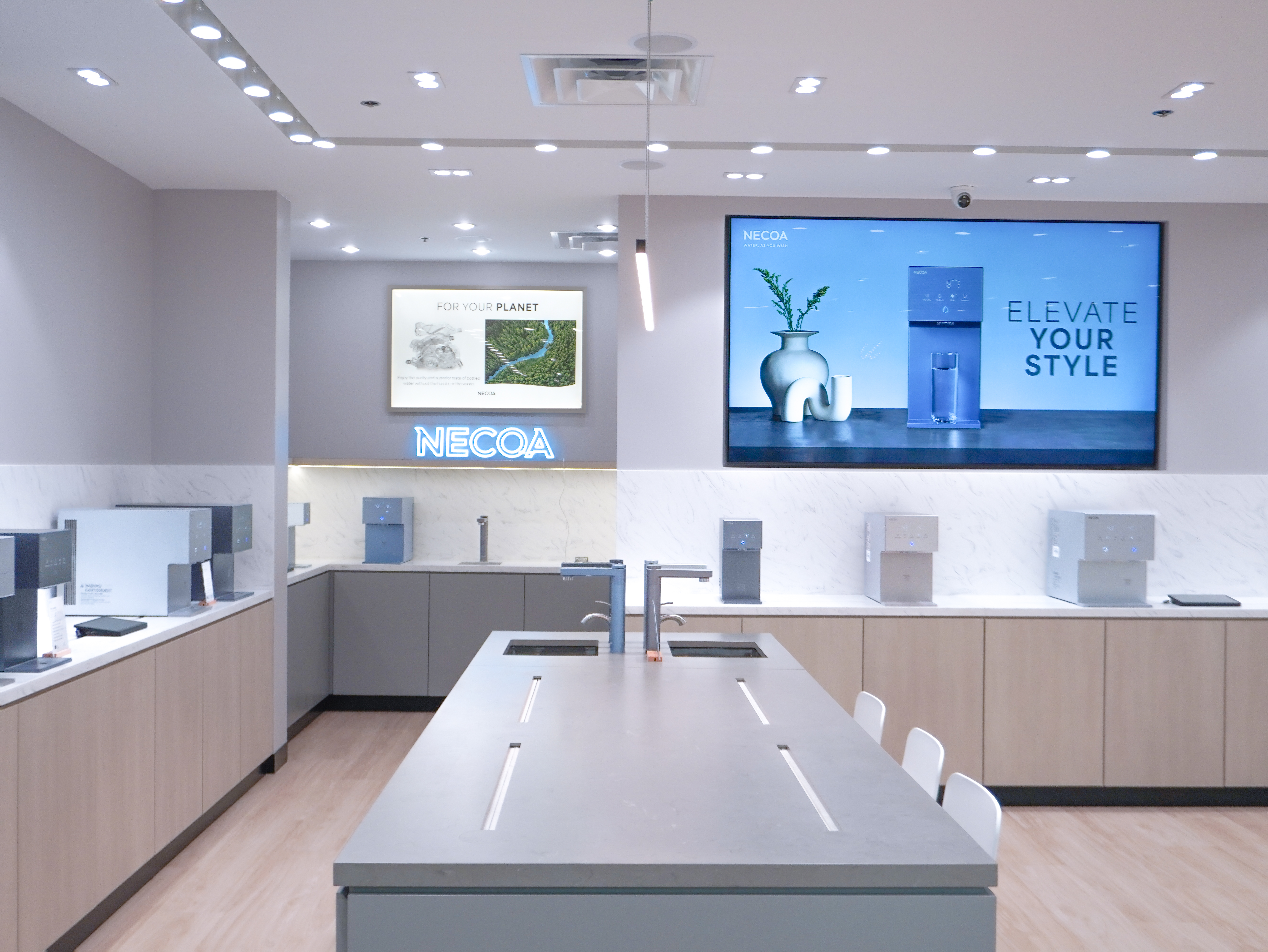 The Parks Mall Showroom Image 3